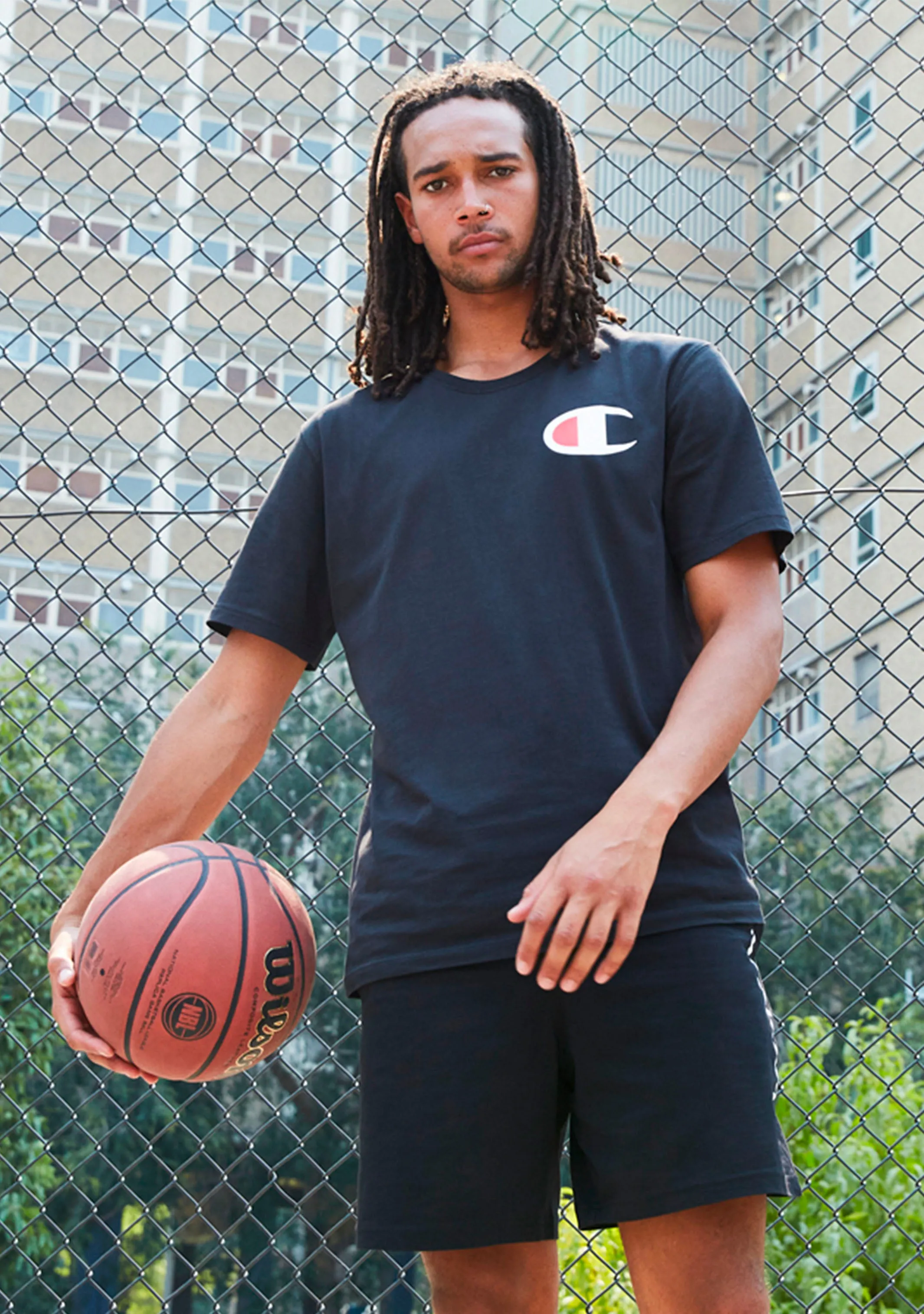 Champion Men??s C Logo Short Sleeve Tee Black