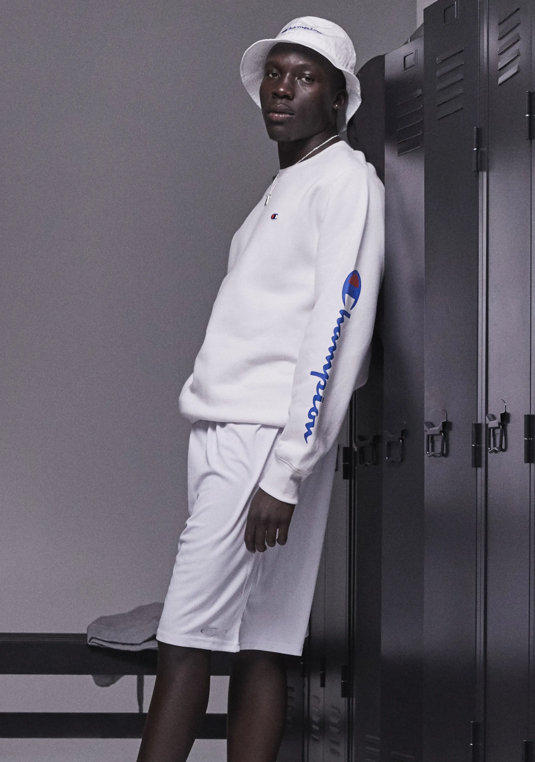Champion Men??s Sporty Graphic Crew White