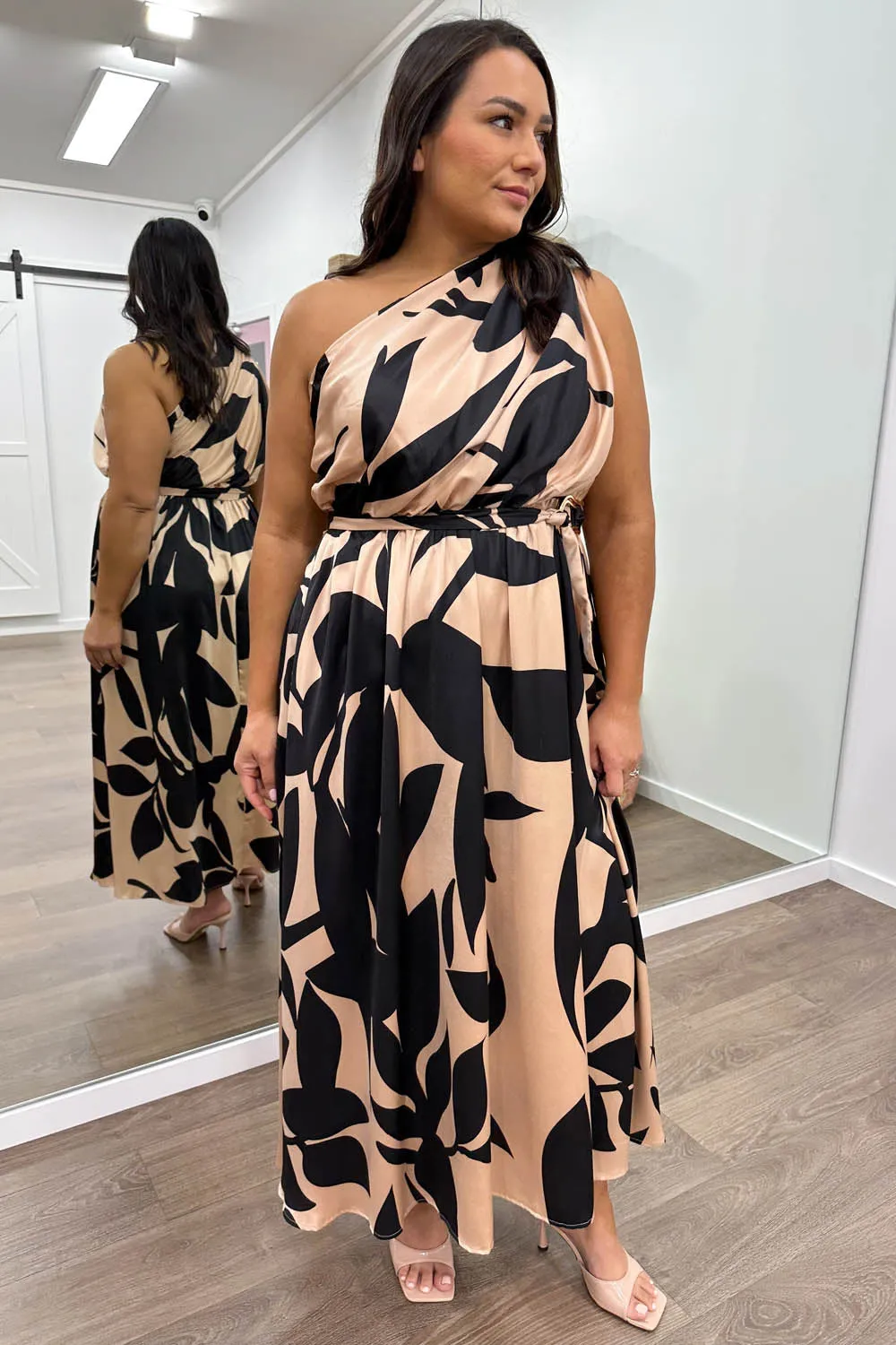 Hera Dress