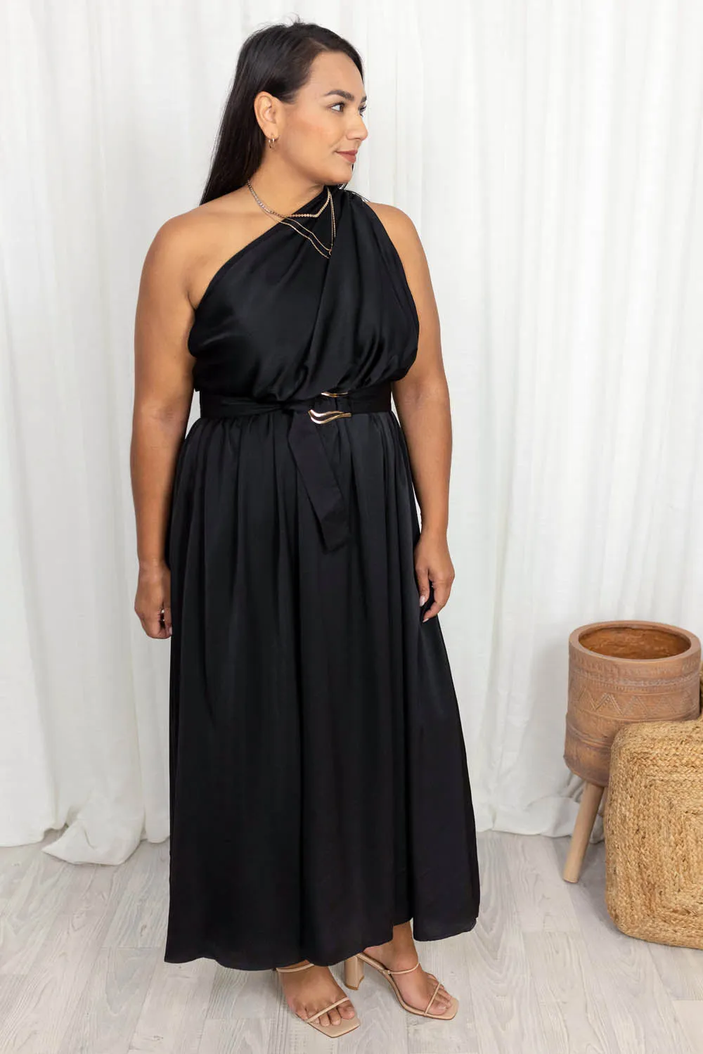 Hera Dress