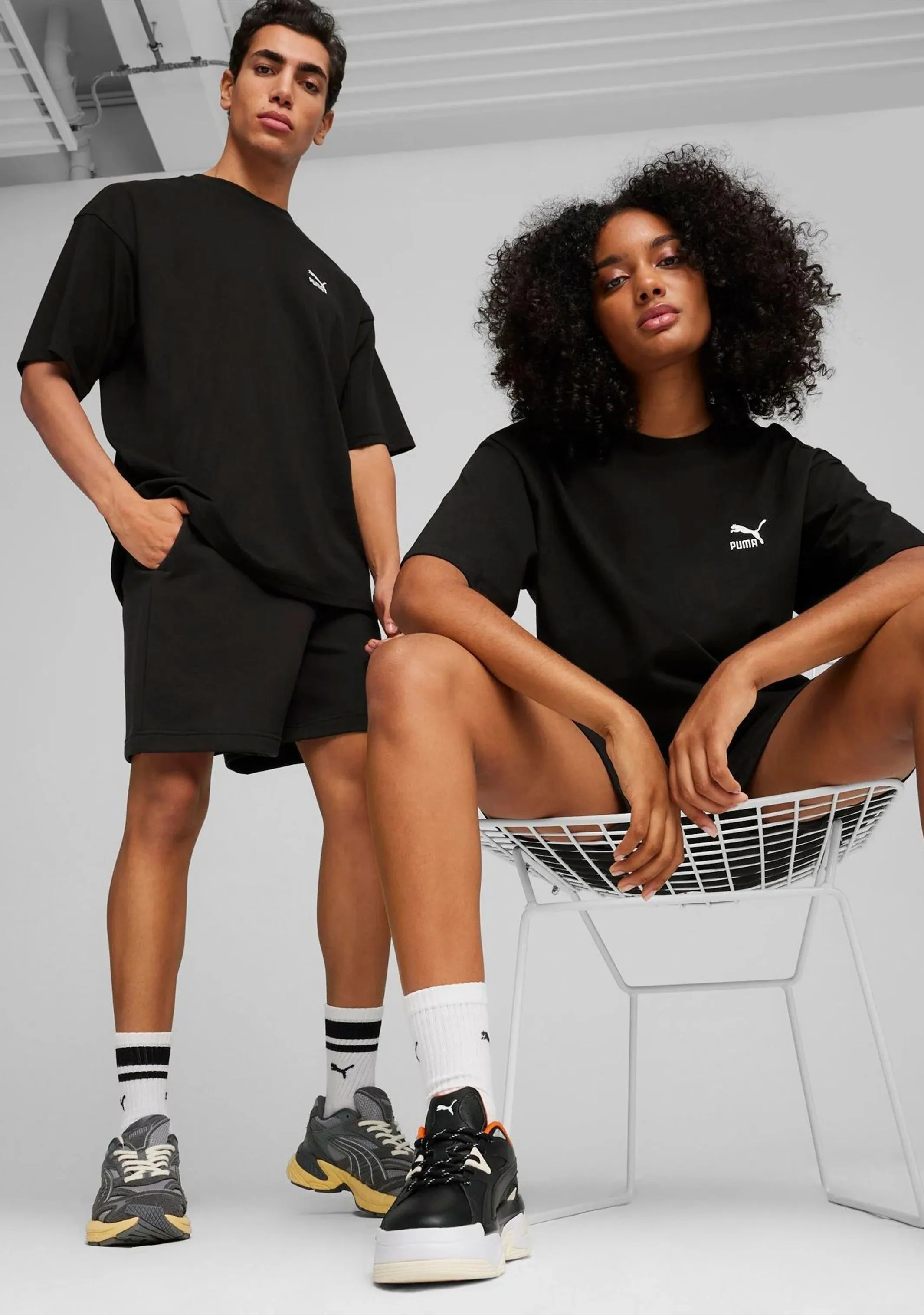 Puma Men??s Essential Small Logo Tee Black