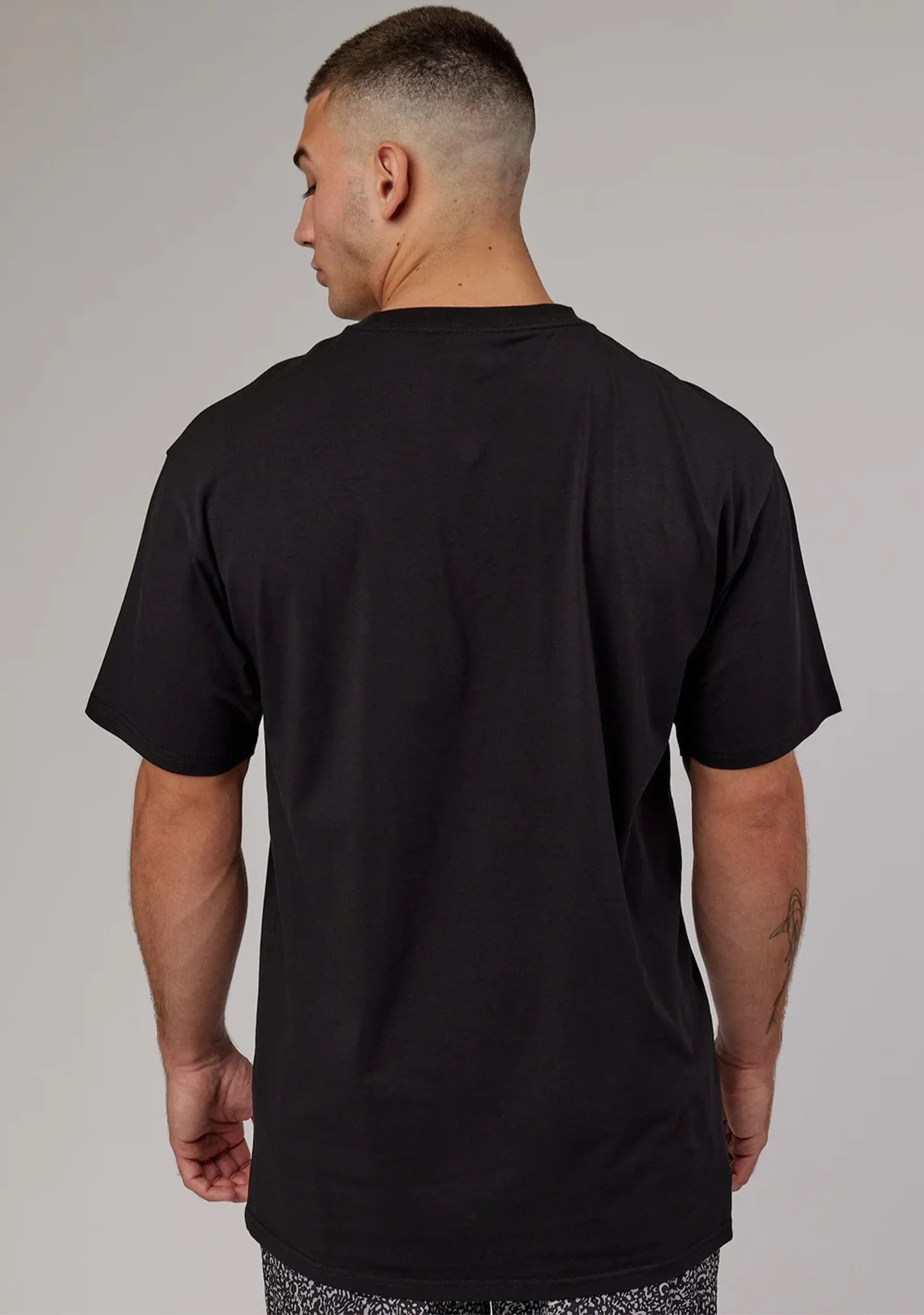 Puma Men??s Essentials  2 Colour Logo Tee