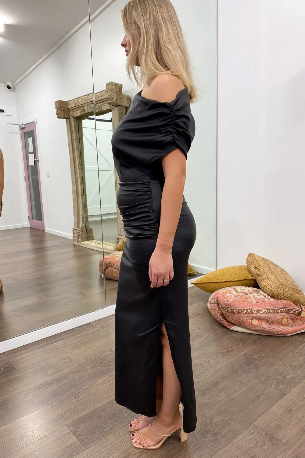 The Liquid Dress