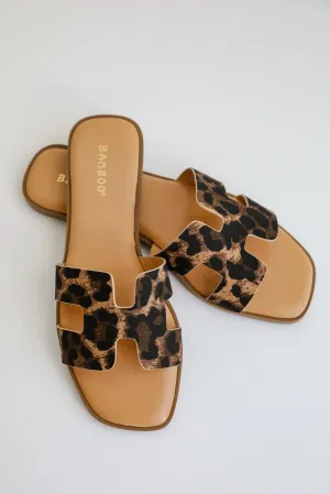 Walk Along The Coast Slide Sandals